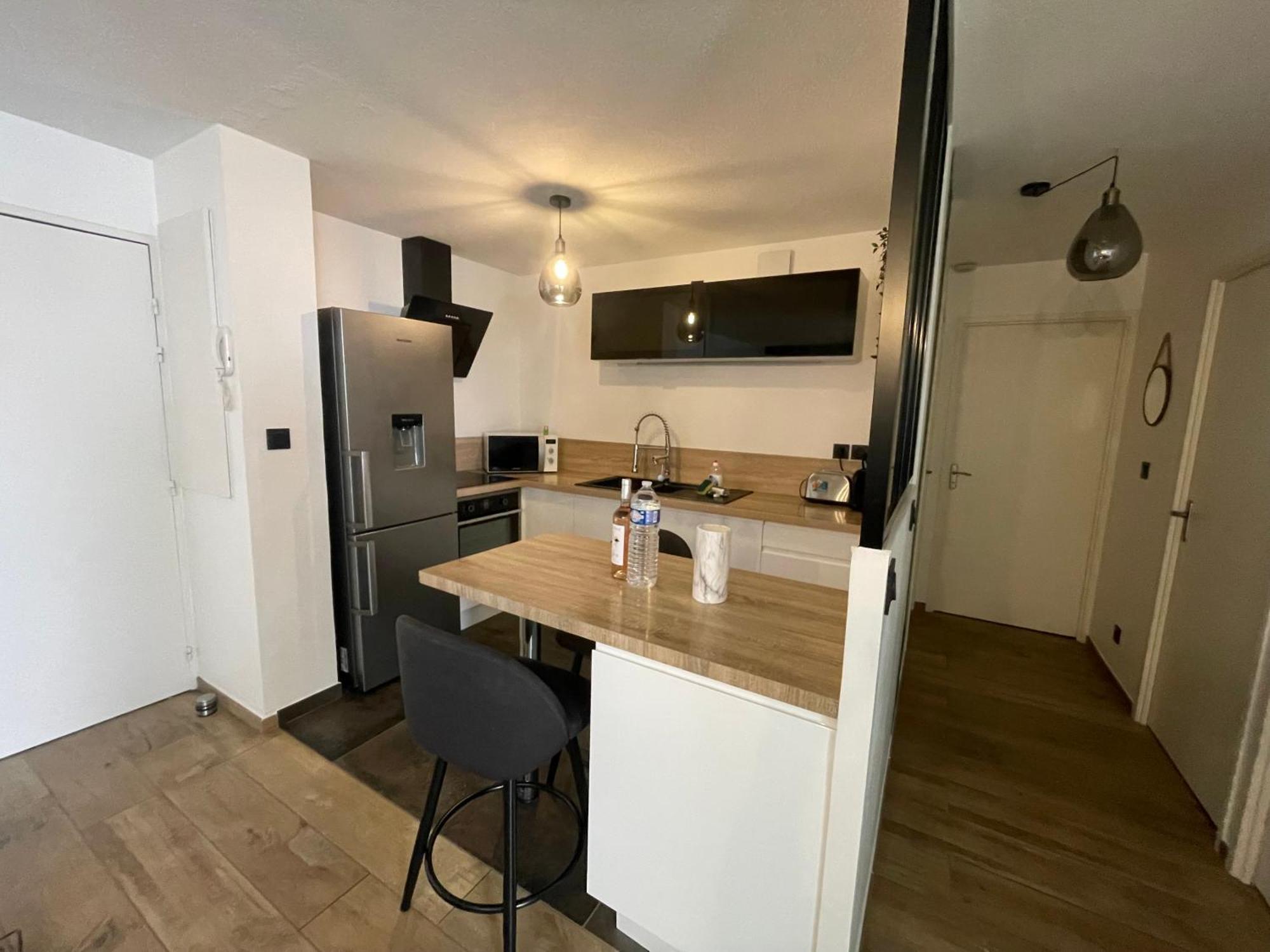 L'Amandier - Clim Et Parking - Appartement Sète Buitenkant foto